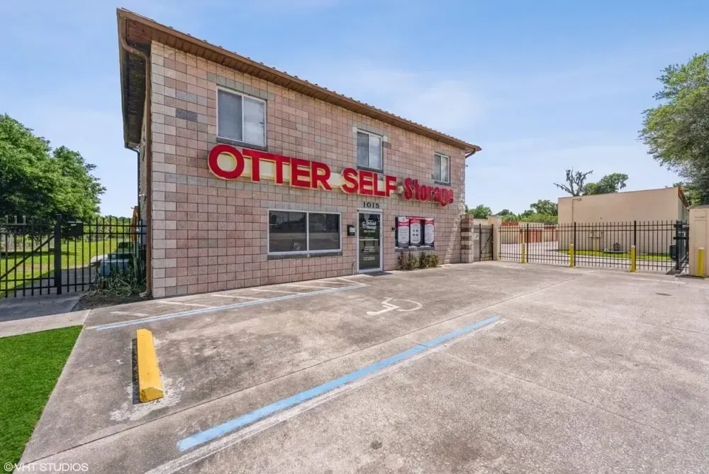 Otter Self Storage exterior