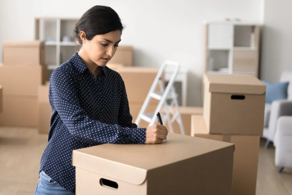 Featured image for Affordable Storage Unit Tips for Small Budgets